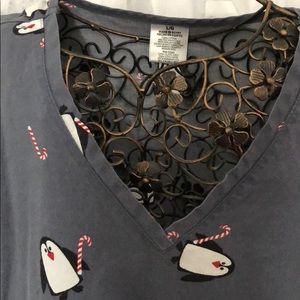 Gray w/Penguins Christmas Scrub Top-Sz Large